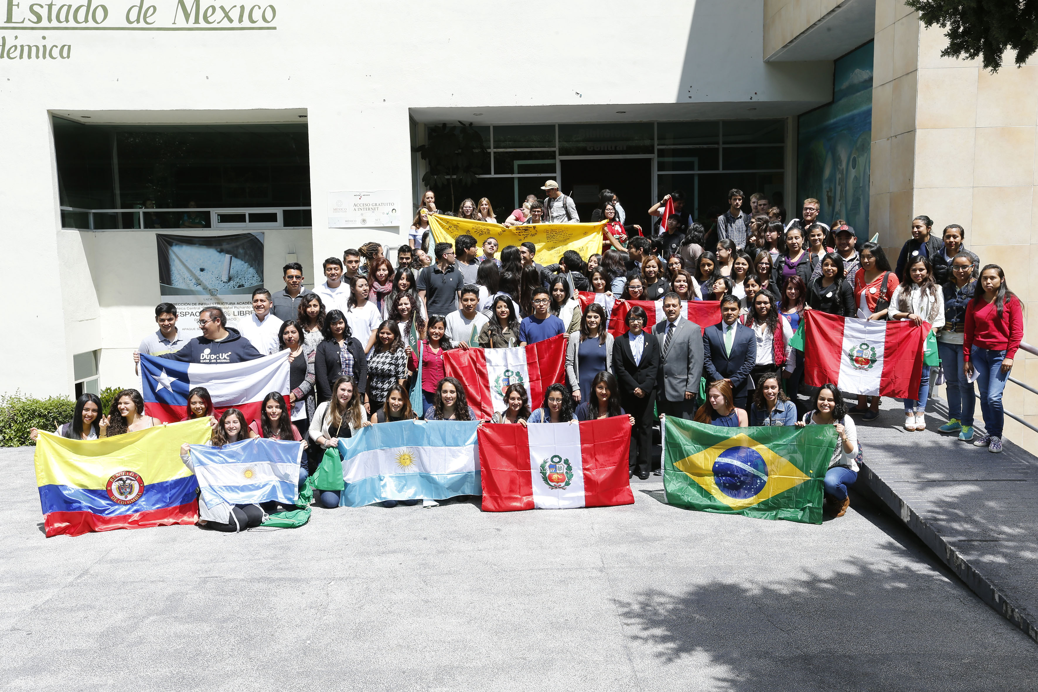 Recibe la UAEM a 107 estudiantes extranjeros  y 29 nacionales para estancia académica