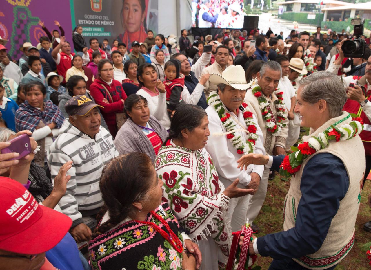 OFRECE EL GOBERNADOR ALFREDO DEL MAZO IMPULSAR PRODUCTOS MAZAHUAS A GRAN ESCALA