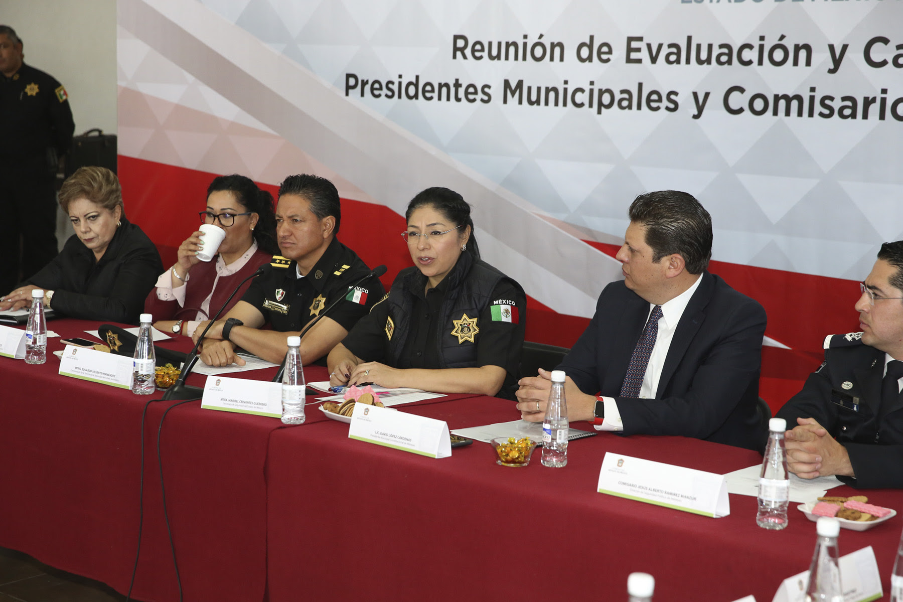 SE REÚNEN ALCALDES EN METEPEC, PARA ABORDAR TEMAS DE SEGURIDAD PÚBLICA