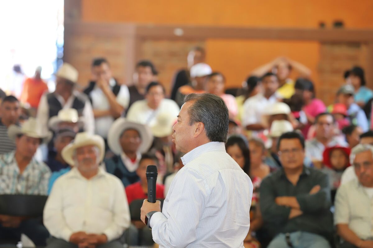 LLAMA CAMACHO A VOTAR POR EL PRI PARA CONSOLIDAR SISTEMA EDUCATIVO