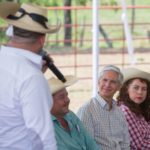 Reunión con ganaderos