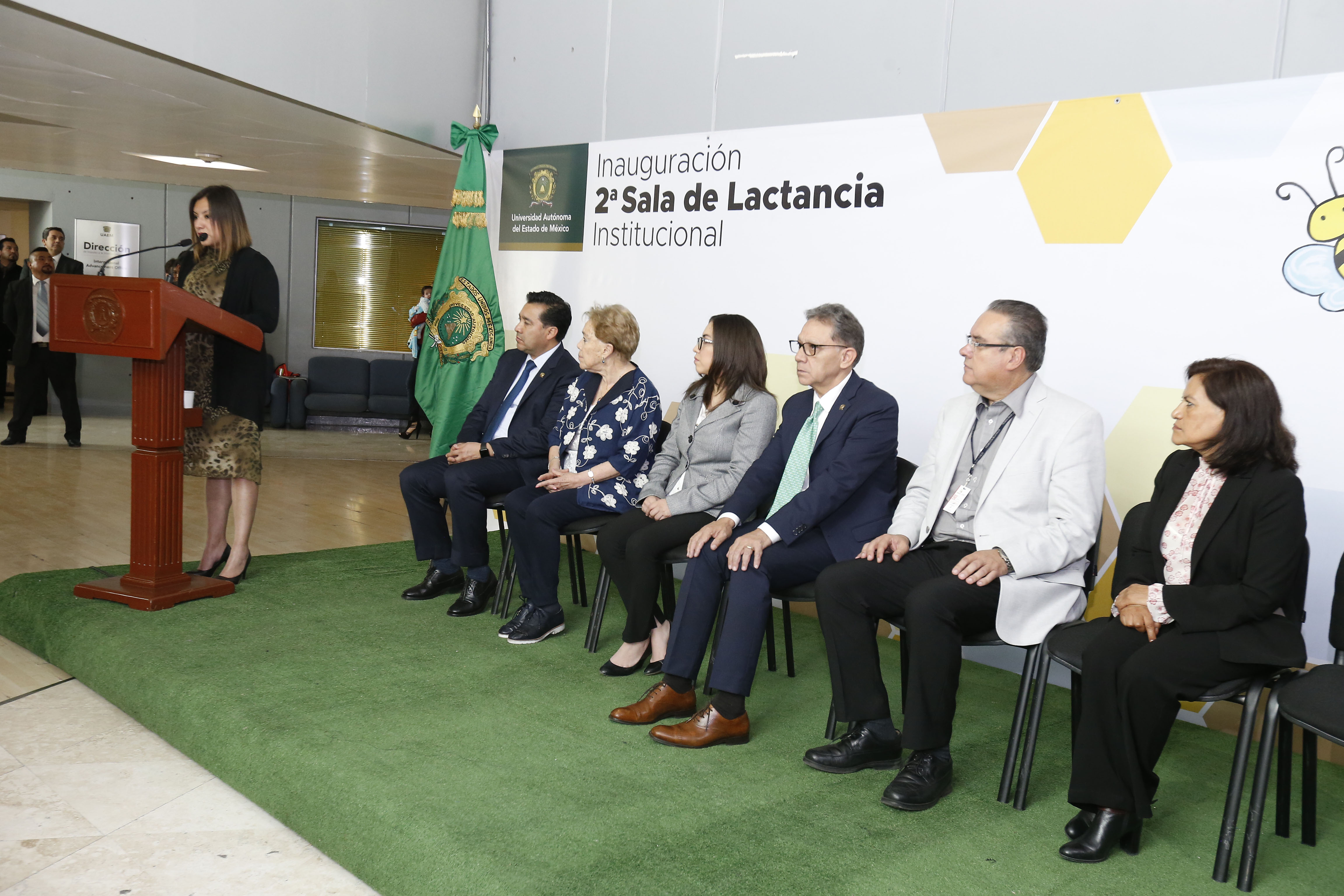 Inauguró Alfredo Barrera segunda sala de lactancia de UAEM