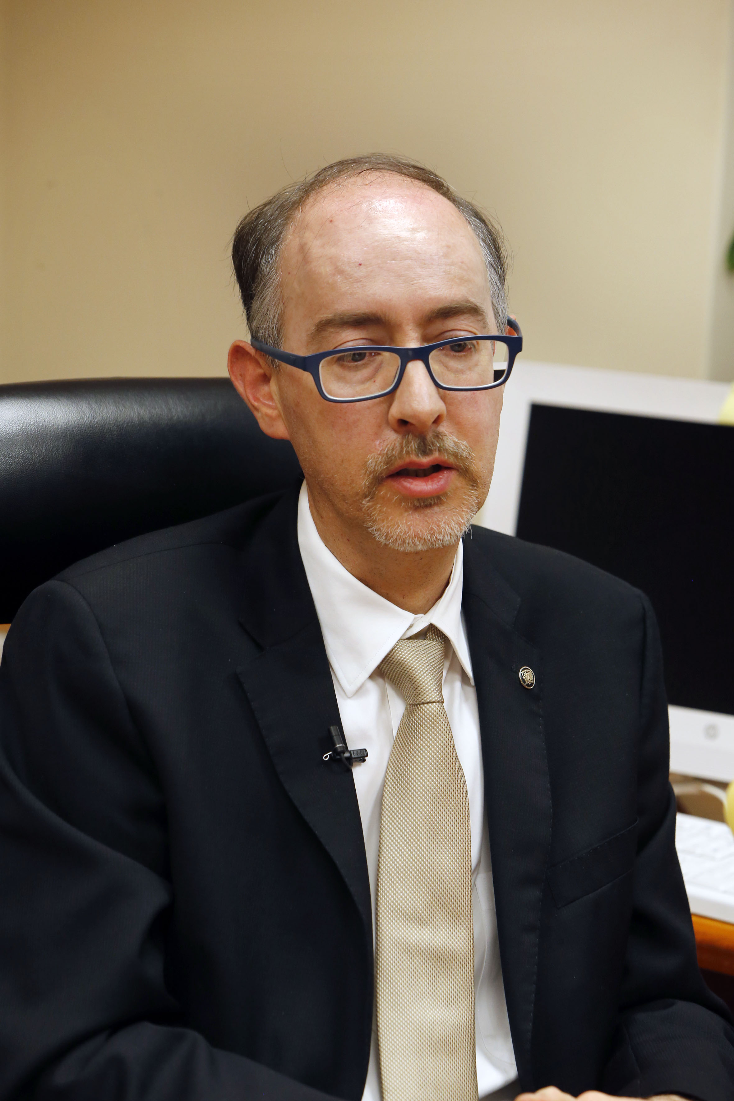 Garantiza UAEM derechos laborales de  investigadores y trabajadores de CEDeS y CIyEMMI