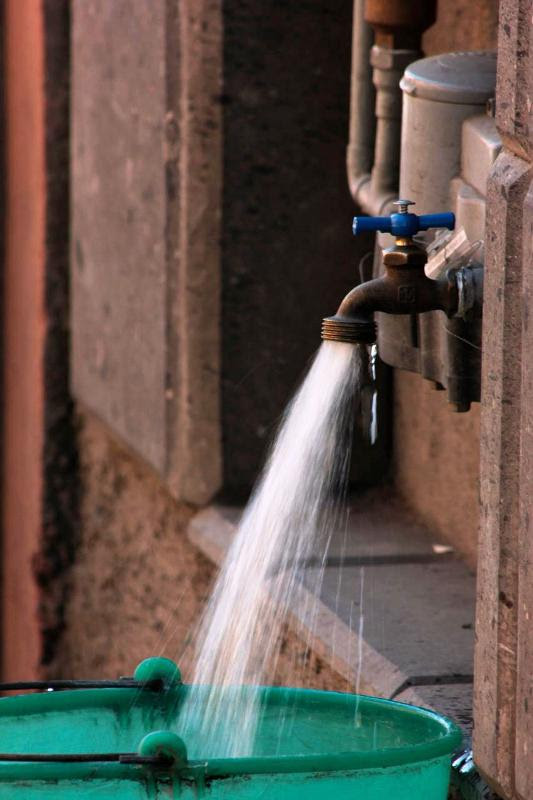 METEPEC, MÉXICO- SUMINISTRO DE AGUA SIN INTERRUPCIONES