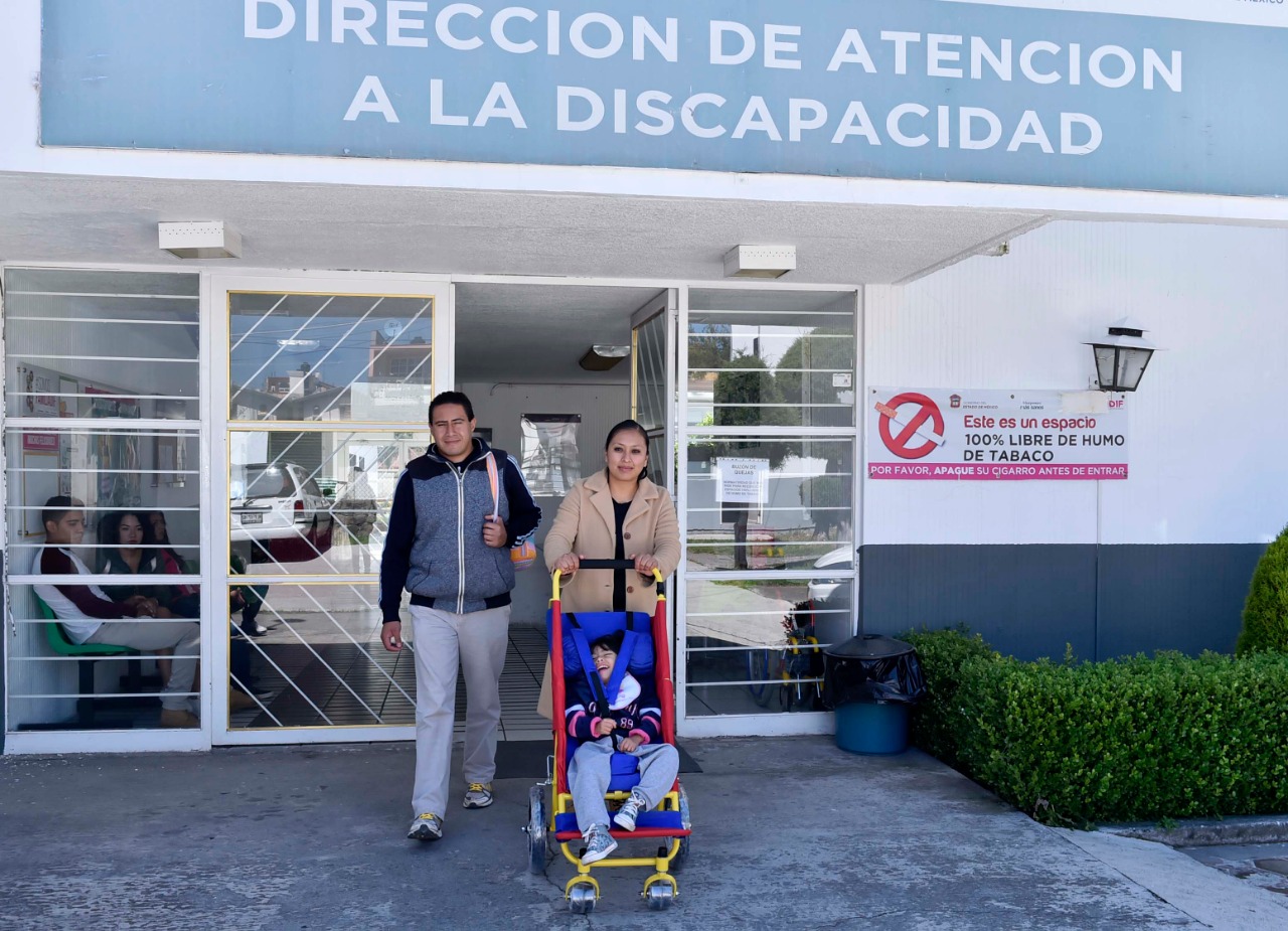 APOYA EL DIFEM A DISCAPACITADOS