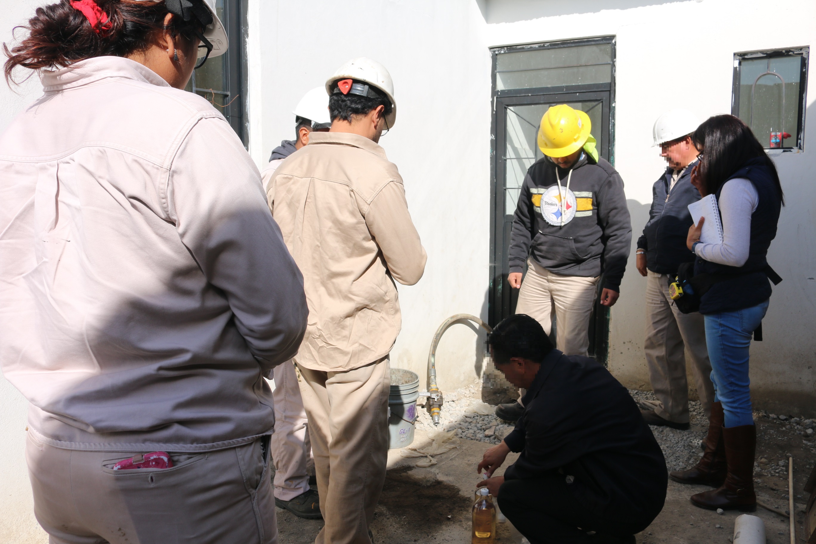 LOCALIZA LA PGR TOMA CLANDESTINA DE ROBO DE COMBUSTIBLE EN EL NORTE DE TOLUCA