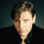 Mario Iván Martínez se presentará en el Teatro Quimera