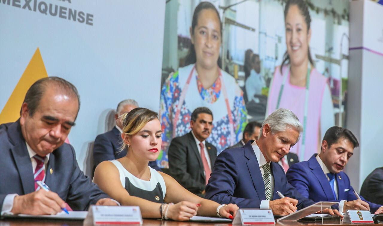 ENCABEZA ALFREDO DEL MAZO FIRMA DEL ACUERDO PARA EL FORTALECIMIENTO DE LA ALIANZA LABORAL MEXIQUENSE