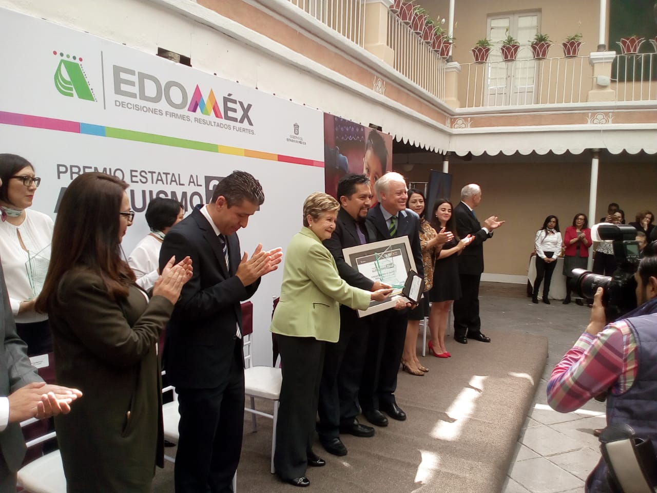 ENTREGA EL GEM RECONOCIMIENTOS A INSTITUCIONES DE ASISTENCIA PRIVADA