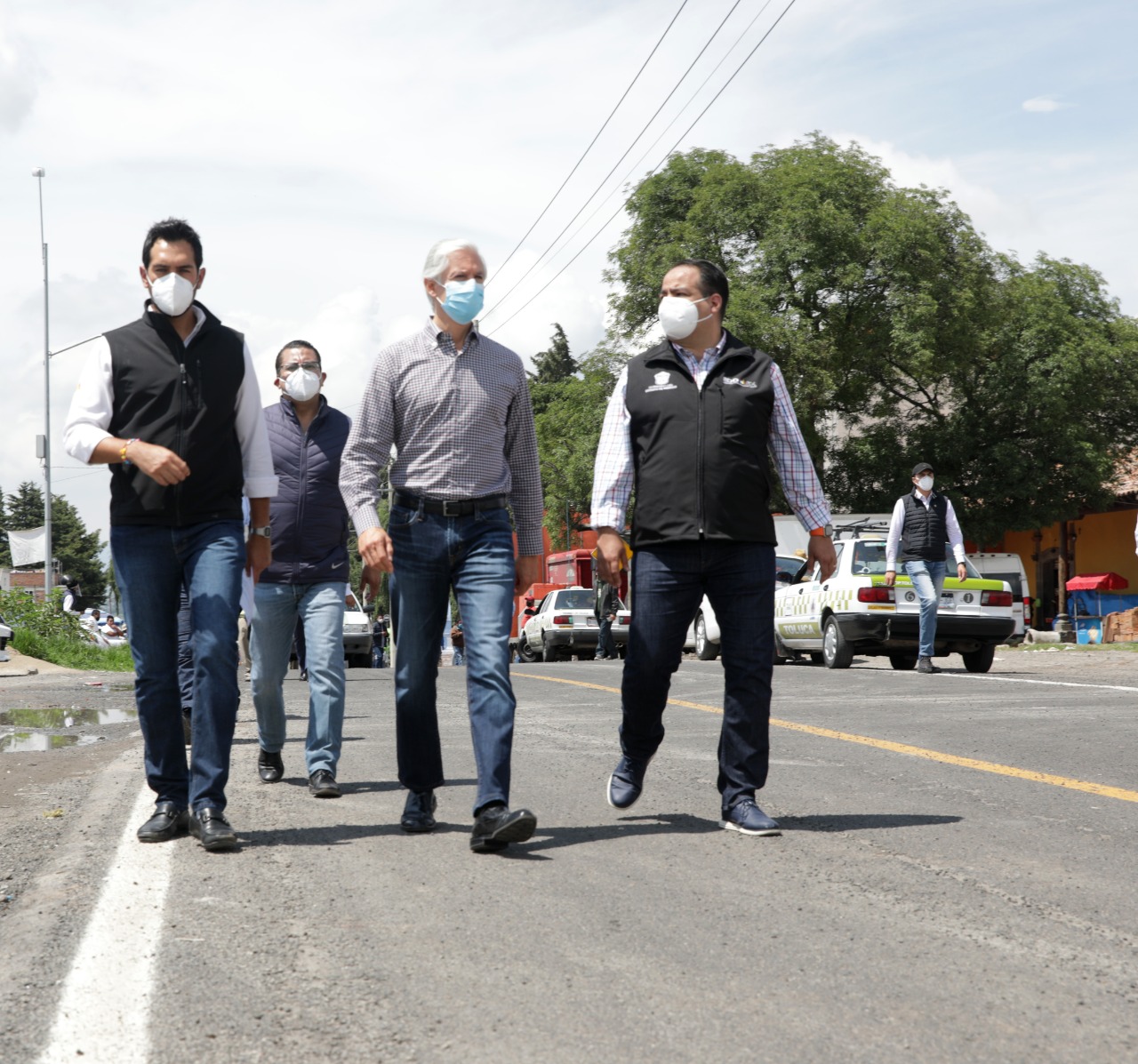 ENTREGA ALFREDO DEL MAZO RECONSTRUCCIÓN DE CAMINO EN ALMOLOYA DE JUÁREZ