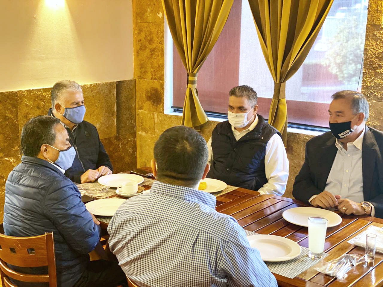 REUNIÓN DE TRABAJO DEL DIRIGENTE DEL SUTEYM CON EL PRESIDENTE DEL COMITÉ DE VIGILANCIA