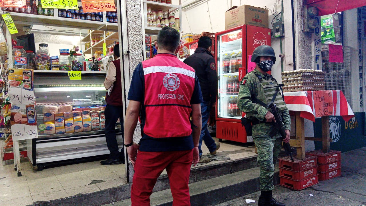 Protección Civil apoyada por la Guardia Nacional verifica medidas sanitarias en comercios 2020-12-15