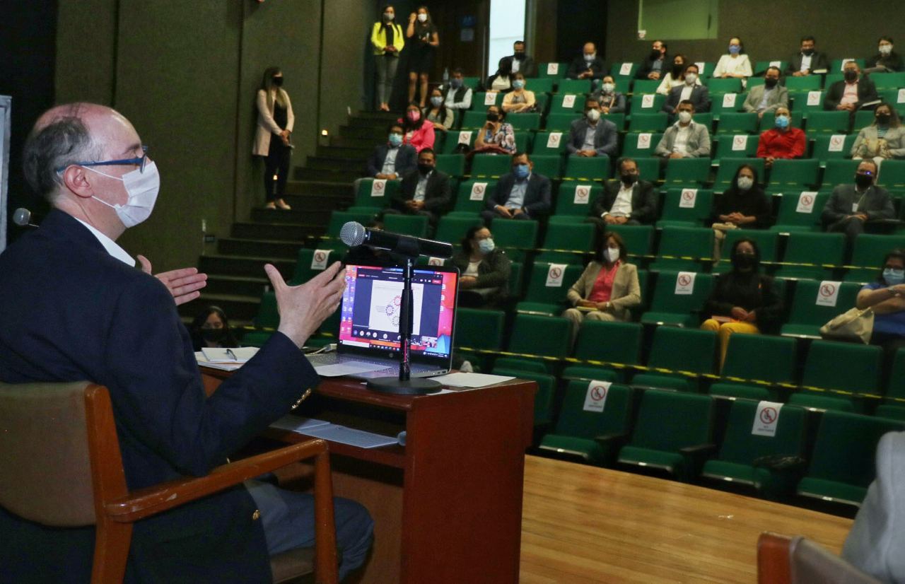 AJUSTAR LABORES A DISTANCIA EN LA UAEM A LEY FEDERAL DEL TRABAJO,  PROPONE CARLOS EDUARDO BARRERA DÍAZ   