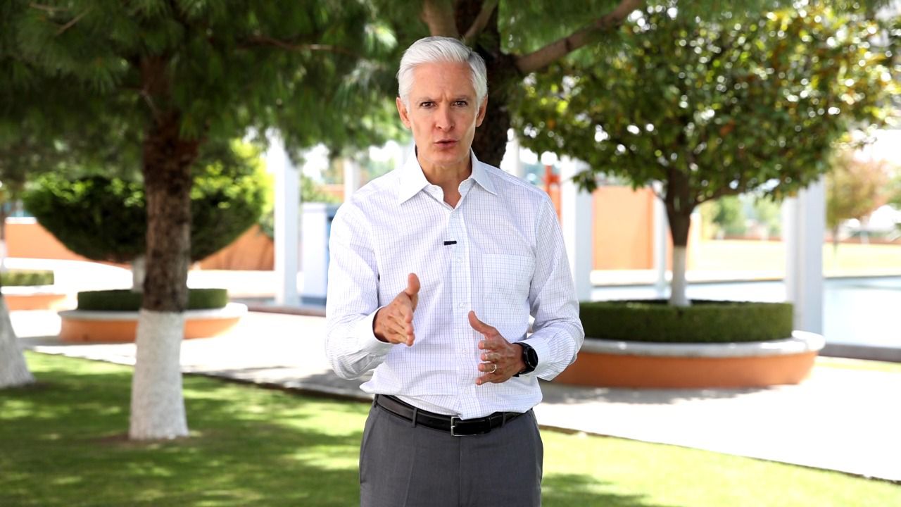 SERÁ ESCALONADO Y VOLUNTARIO EL REGRESO A CLASES PRESENCIALES INDICA EL GOBERNADOR ALFREDO DEL MAZO