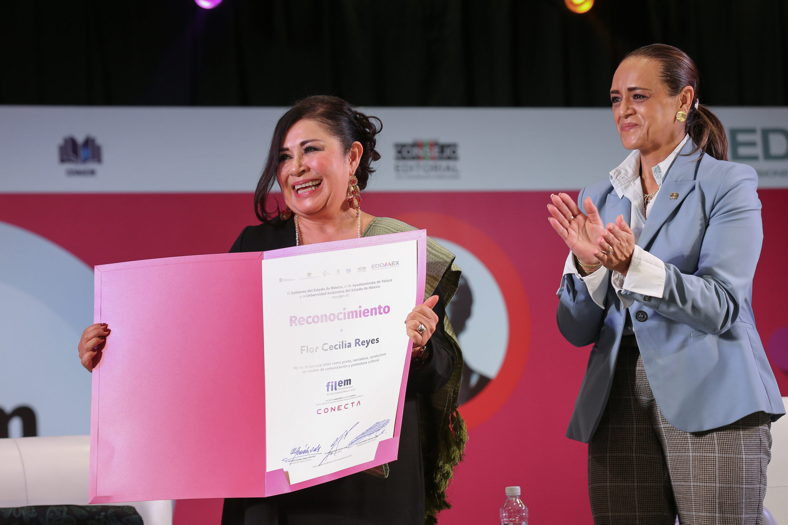 FILEM: Reconoce la UAEM trayectoria cultural de Flor Cecilia Reyes