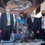 La Universidad Autónoma del Estado de México también participa con un stand, visitado por el Rector Carlos Barrera Díaz.