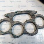 Los asaltantes de pasajeros también llevaban este boxer metálico