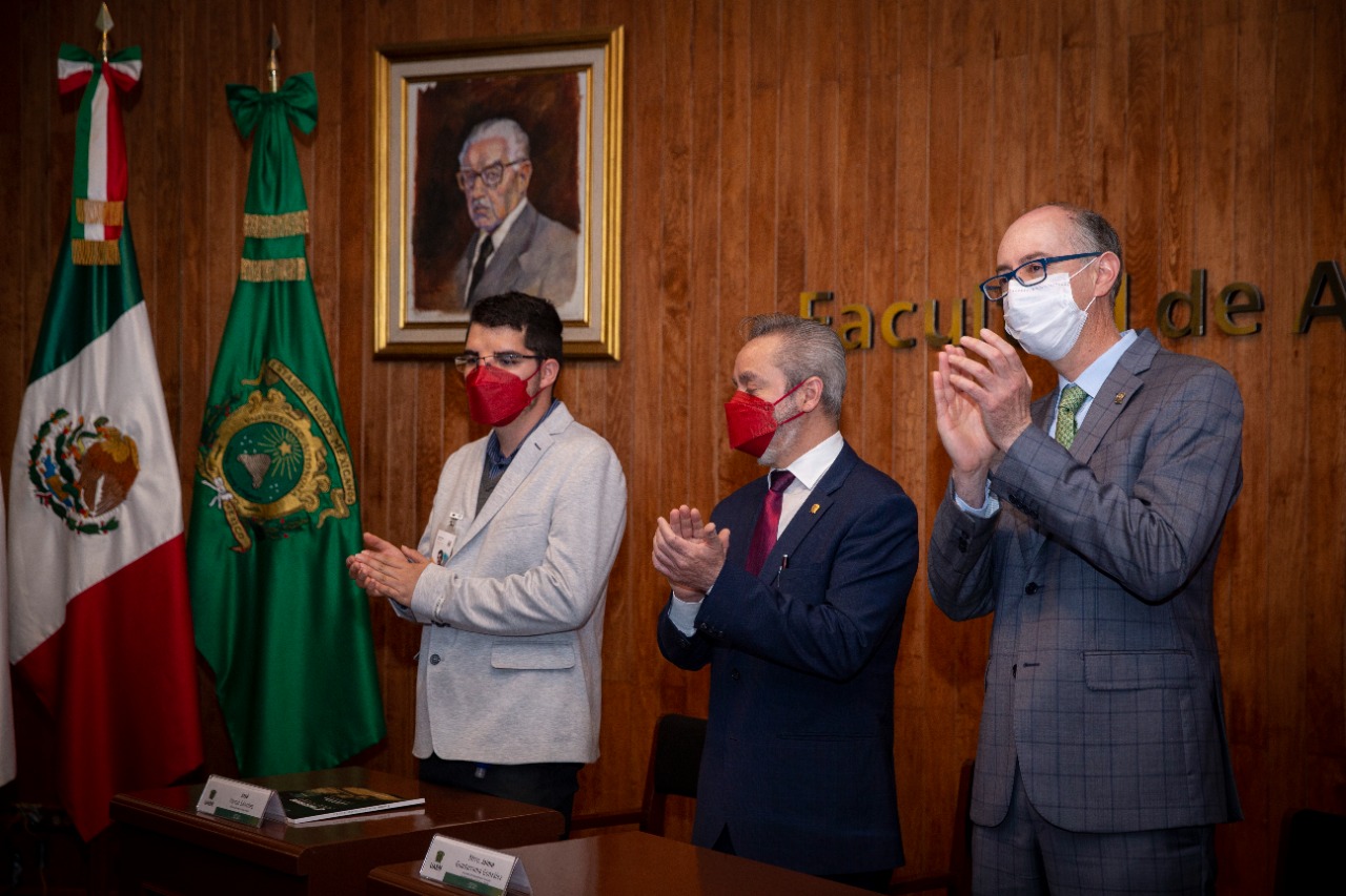 Presidió el Rector Carlos Eduardo Barrera el cuarto Informe de Actividades del encargado de la Dirección de la Facultad de Arquitectura de la UAEM 2021-11-18