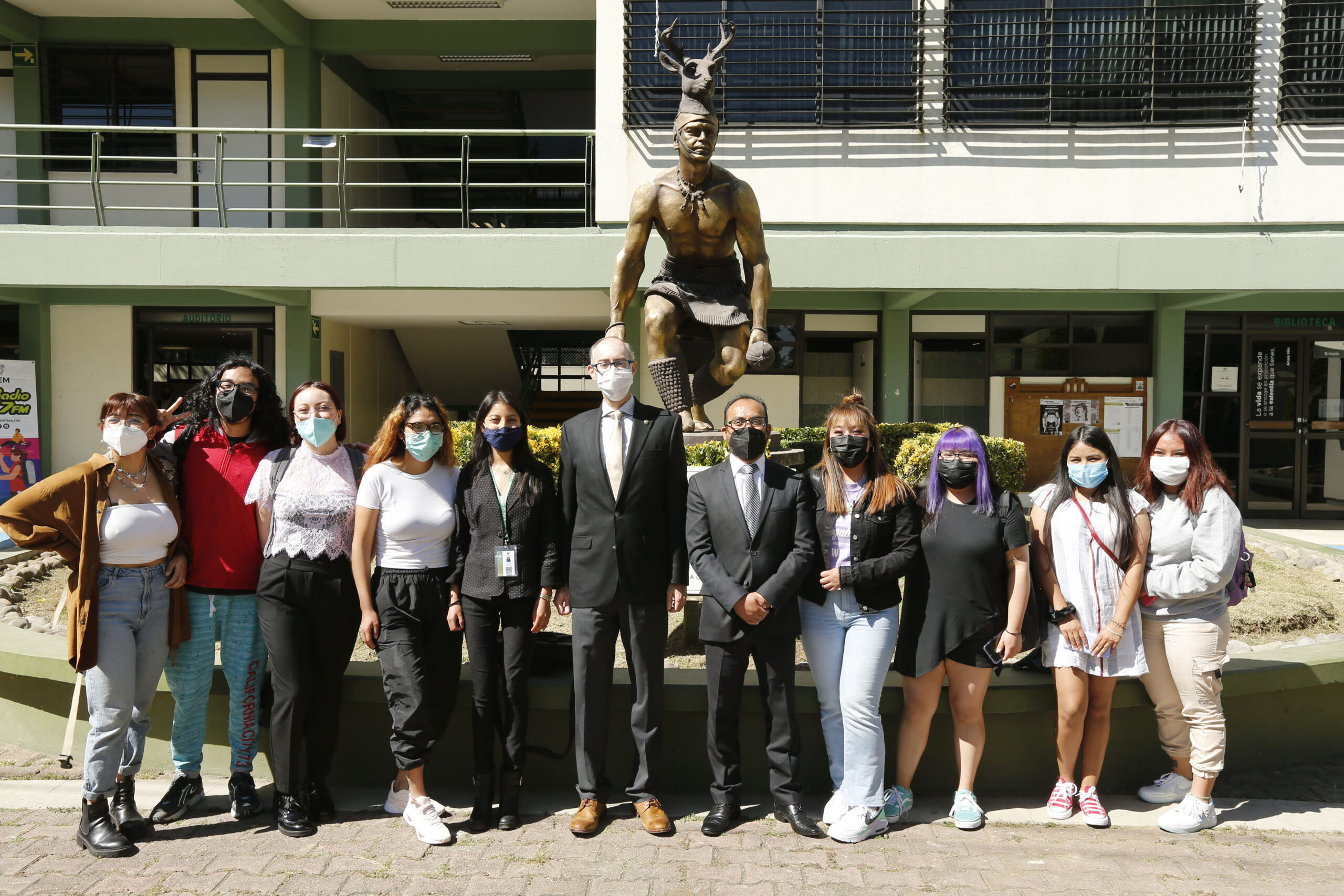 LA UAEM, INSTITUCIÓN SENSIBLE Y RENOVADA ANTE LOS RETOS DEL SIGLO XXI: CEBD