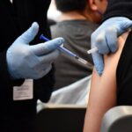 Vacunación contra COVID para adolescentes con Amparo