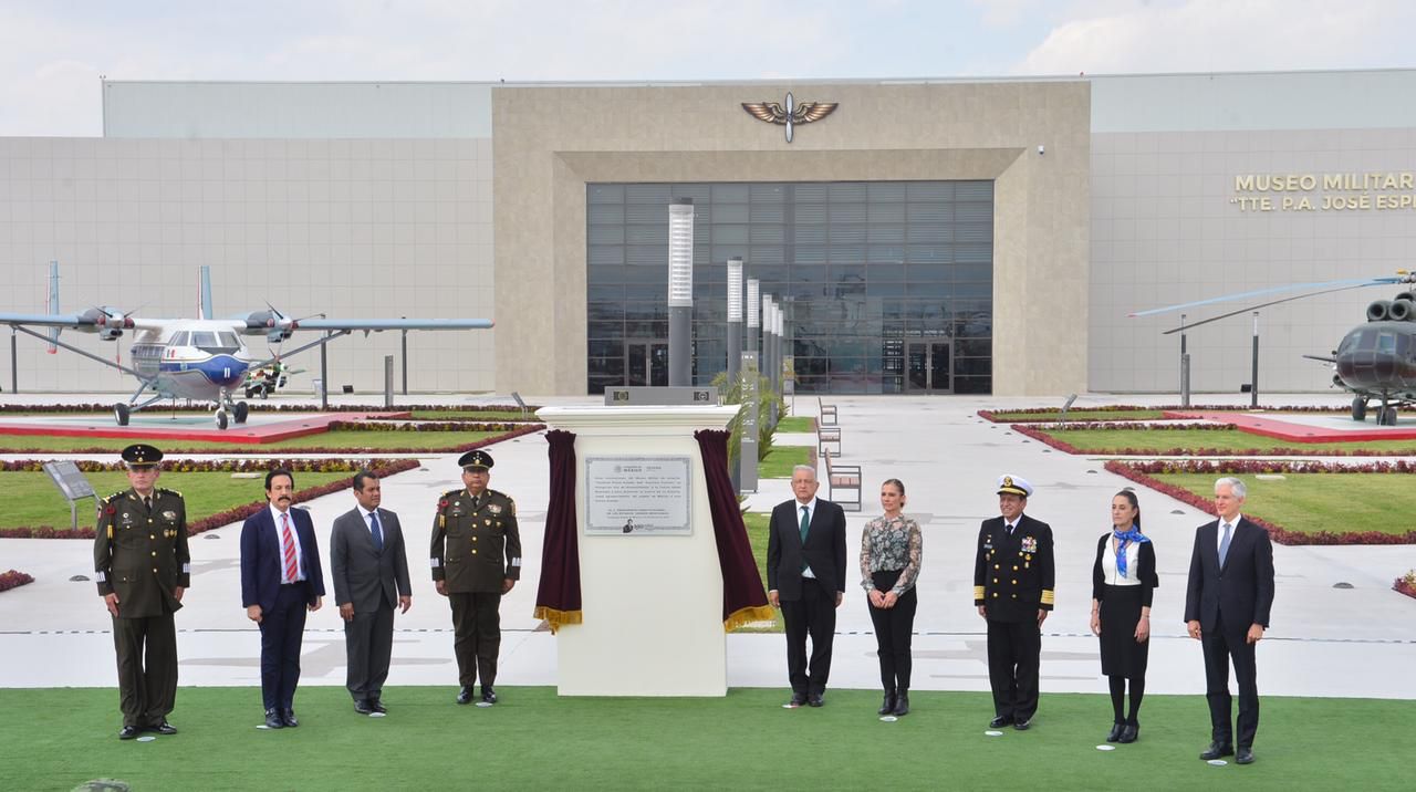 CONMEMORAN EL 107 ANIVERSARIO DE LA FUERZA AÉREA EN LA BASE DE SANTA LUCÍA