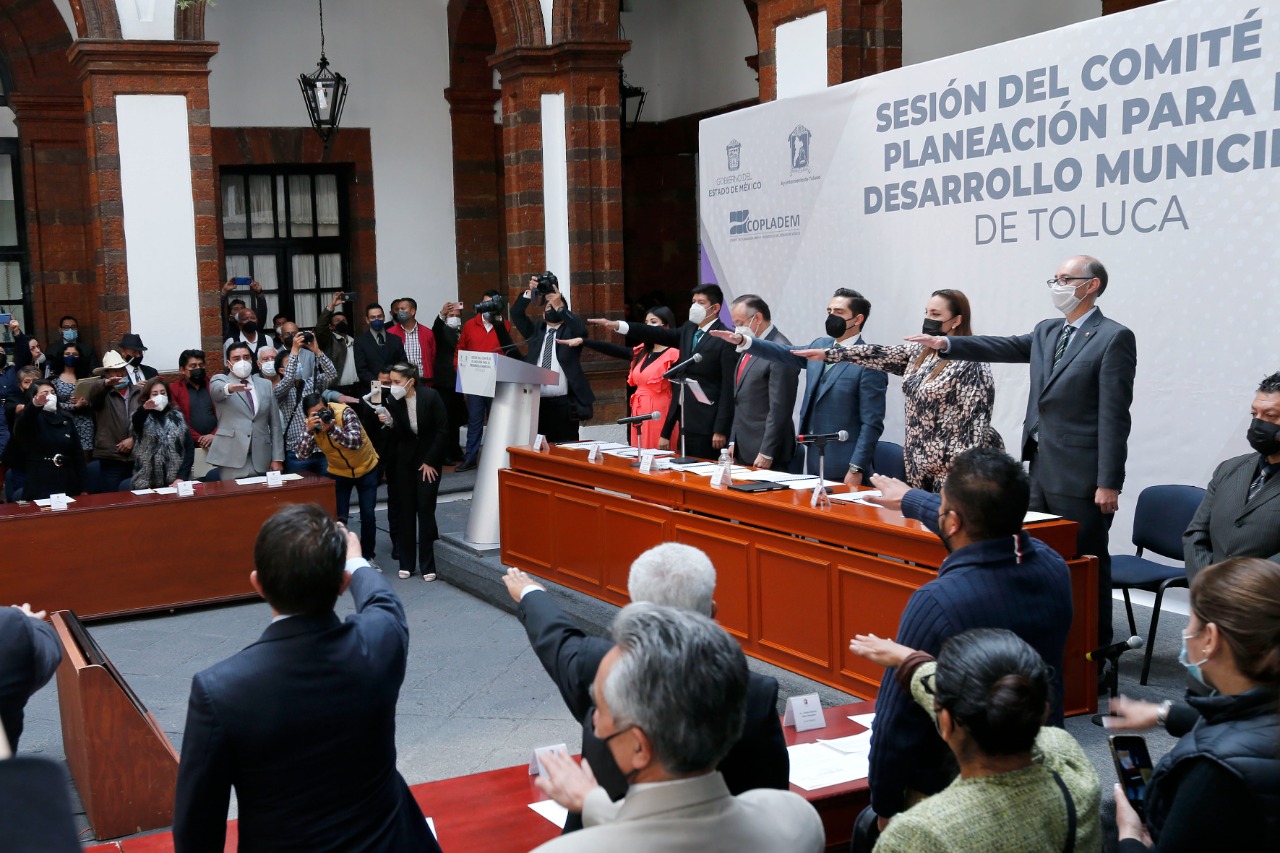 COLABORA LA UAEM EN LA ELABORACIÓN DEL PLAN DE DESARROLLO MUNICIPAL DE TOLUCA
