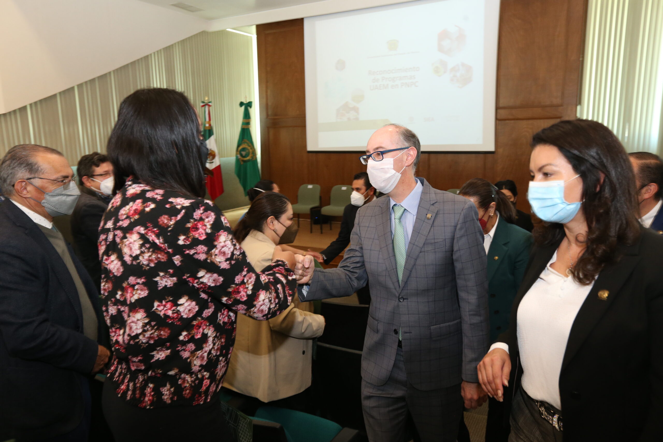 Comunidad científica de la UAEMéx, calificada para la búsqueda    de soluciones a grandes problemas estatales y nacionales: CEBD 
