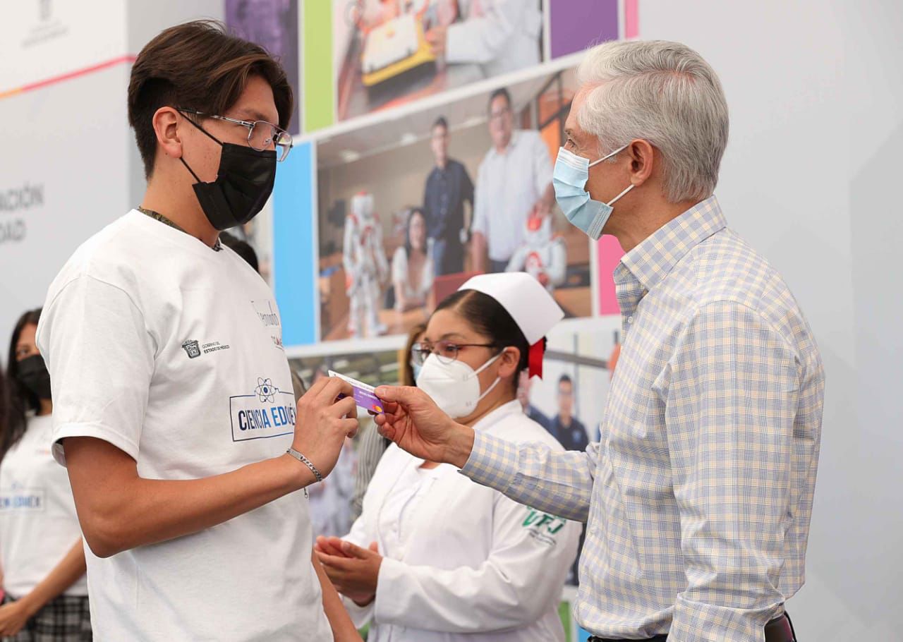 ENTREGA EL GOBERNADOR ALFREDO DEL MAZO LAS PRIMERAS 5 MIL 600 “BECAS CIENCIA EDOMÉX”