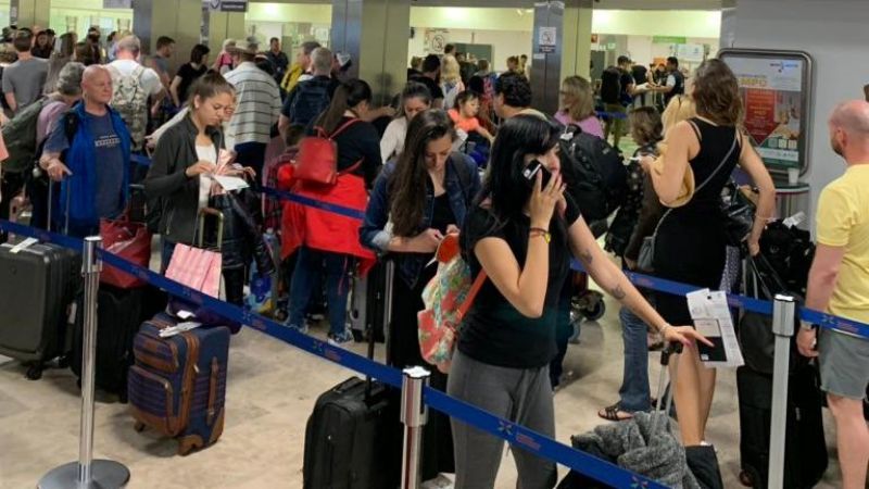 Maullidos Urbanos / Problemas aeroportuarios