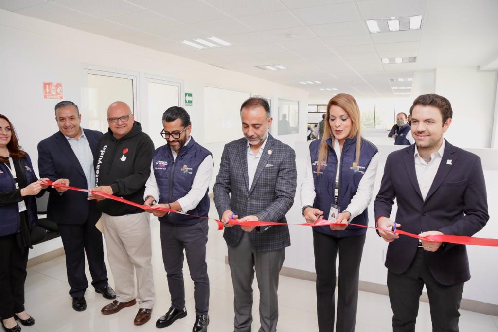 INAUGURA EL PRESIDENTE MUNICIPAL DE METEPEC EL «CALL CENTER» DEL *7311