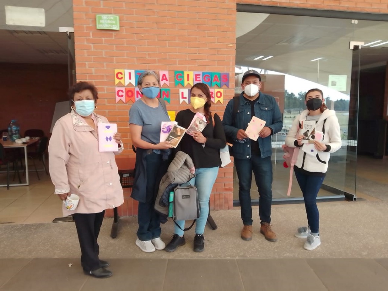 OFRECE BIBLIOTECA PÚBLICA CENTENARIO DE LA REVOLUCIÓN, EN METEPEC, UNA “CITA A CIEGAS CON UN LIBRO”