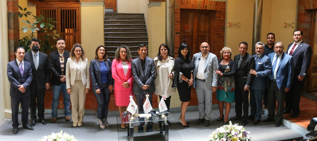 Asistentes al Foro el Periodismo ante los retos de la Transparencia-1 de septiembre de 2022