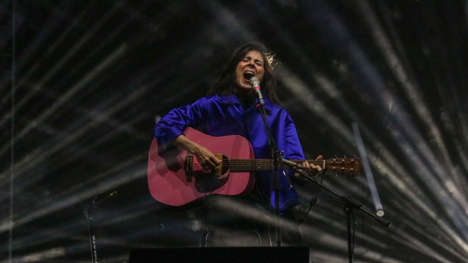 Ely Guerra en el escenario en QUIMERA 2022 - 9X2022