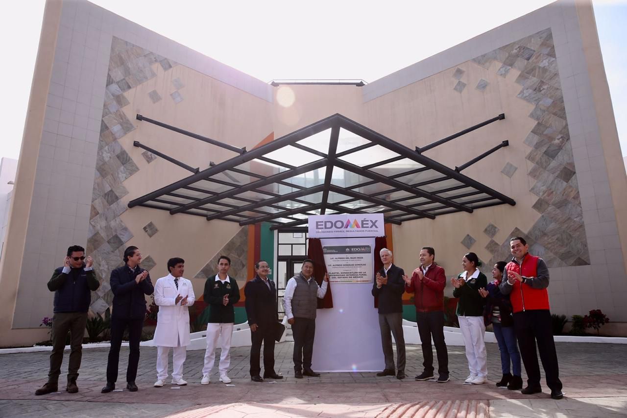 ENTREGA ALFREDO DEL MAZO TERCER PLANTEL DE LA UNIVERSIDAD INTERCULTURAL, LA CUAL PERMITE PRESERVAR LAS TRADICIONES Y CULTURA DE LOS PUEBLOS ORIGINARIOS DEL EDOMÉX