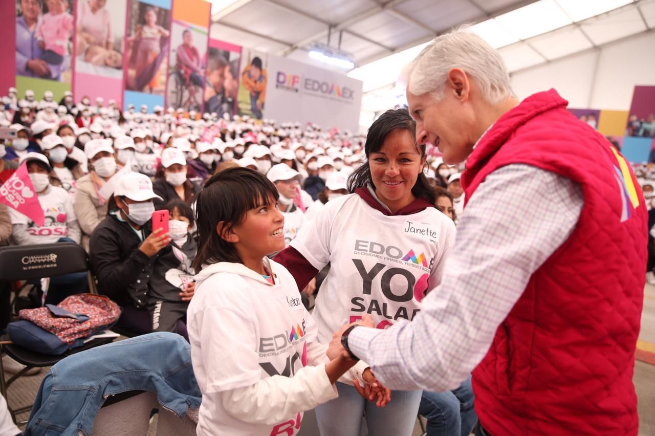 RESALTA ALFREDO DEL MAZO QUE EL SALARIO ROSA FORTALECE A MUJERES QUE CUIDAN A ALGUIEN DE SU FAMILIA CON DISCAPACIDAD
