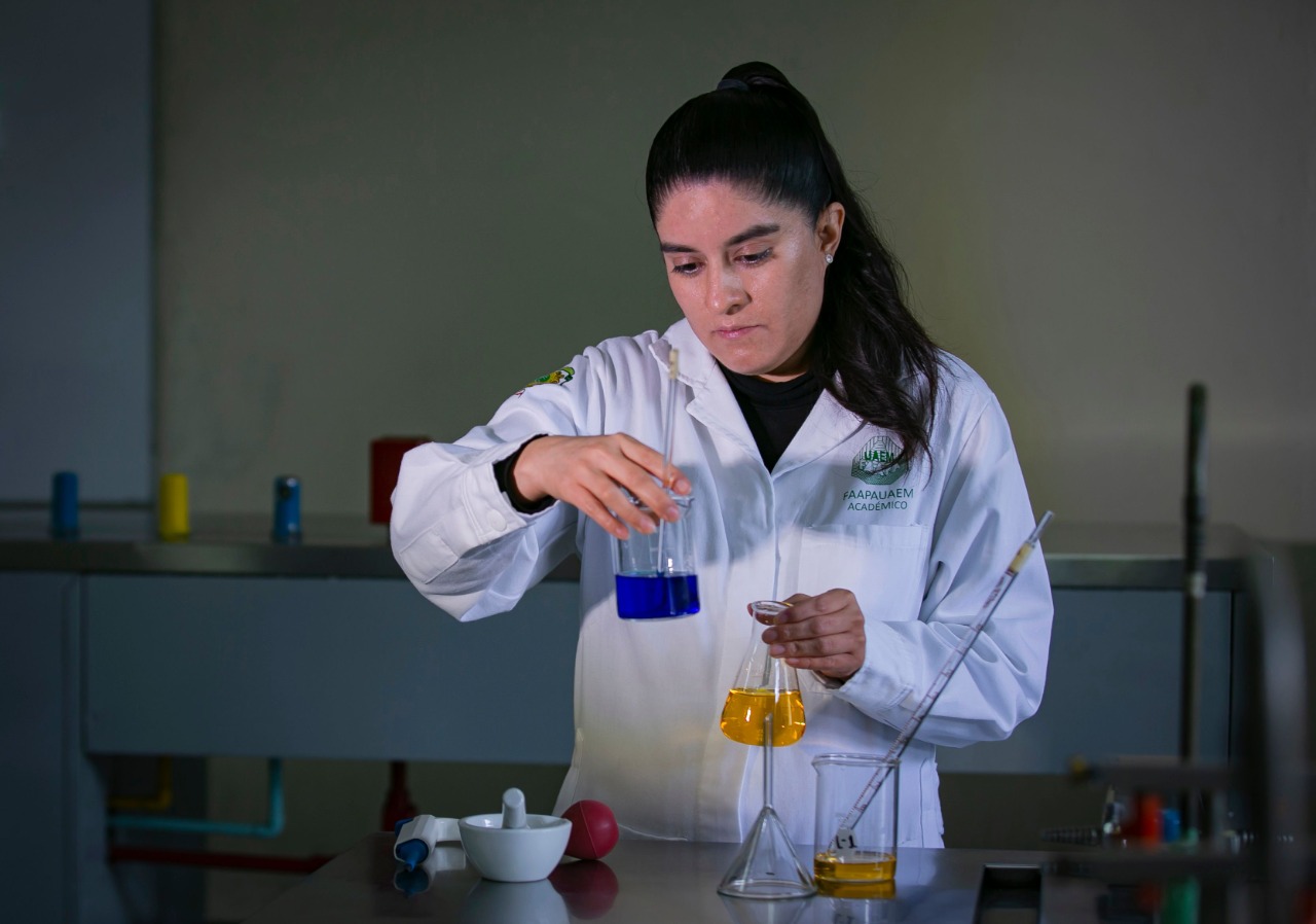 Mujeres en la ciencia: ??♀️?Miriam Verónica Flores Merino, investigadora UAEMéx, desarrolla hidrogel-antioxidante para el tratamiento de heridas crónicas