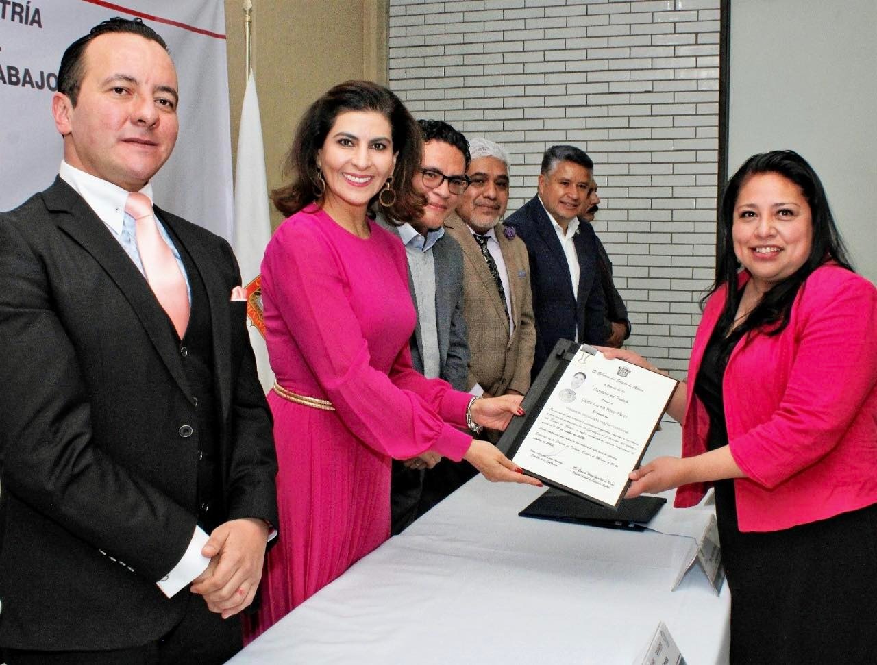 ENTREGAN TÍTULOS A EGRESADAS Y EGRESADOS DE LA MAESTRÍA EN SEGURIDAD E HIGIENE OCUPACIONAL