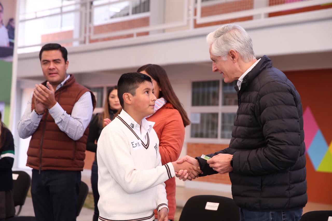 FORTALECE EDOMÉX LA EDUCACIÓN DE LOS JÓVENES CON MÁS DE 662 MIL BECAS ENTREGADAS EN LA PRESENTE ADMINISTRACIÓN: ALFREDO DEL MAZO