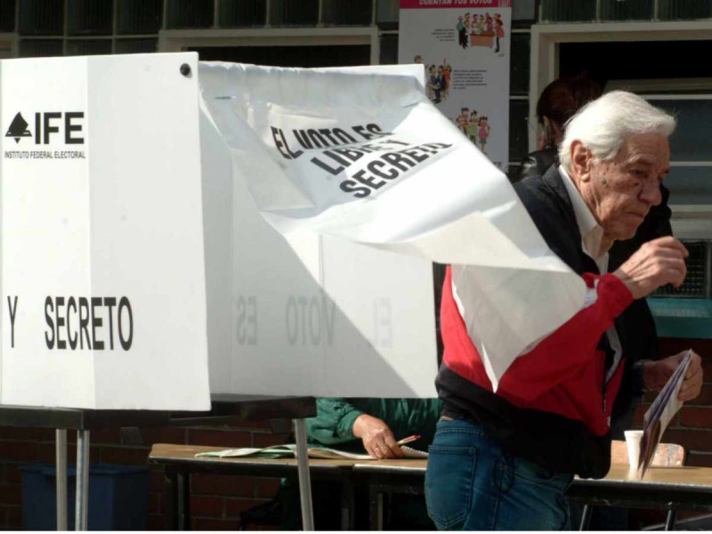 López Obrador y las leyes / Maullidos Urbanos