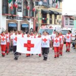 Los cuerpos de Socorro como la Cruz Roja, presentes en la parada cívica con motivo de la INdependencia Nacional.