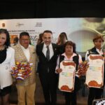 Entrega de reconocimientos, 23 en total, a ciudadanas y ciudadanos de Metepec.