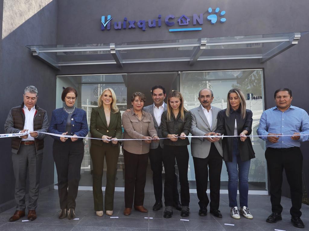 La Gobernadora Delfina Gómez, acompañada por la alcaldesa de Huixquilucan, Romina Contreras, el diputado Enrique vargas y otros funcionarios, inauguró el Centro de Atención Animal Huixquilu Can.