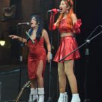 Muy aplaudidas las coristas de los RebelCats en el Tributo a Elvis Presley.