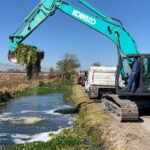 Metepec comenzó la limpieza preventiva de cauces de agua.