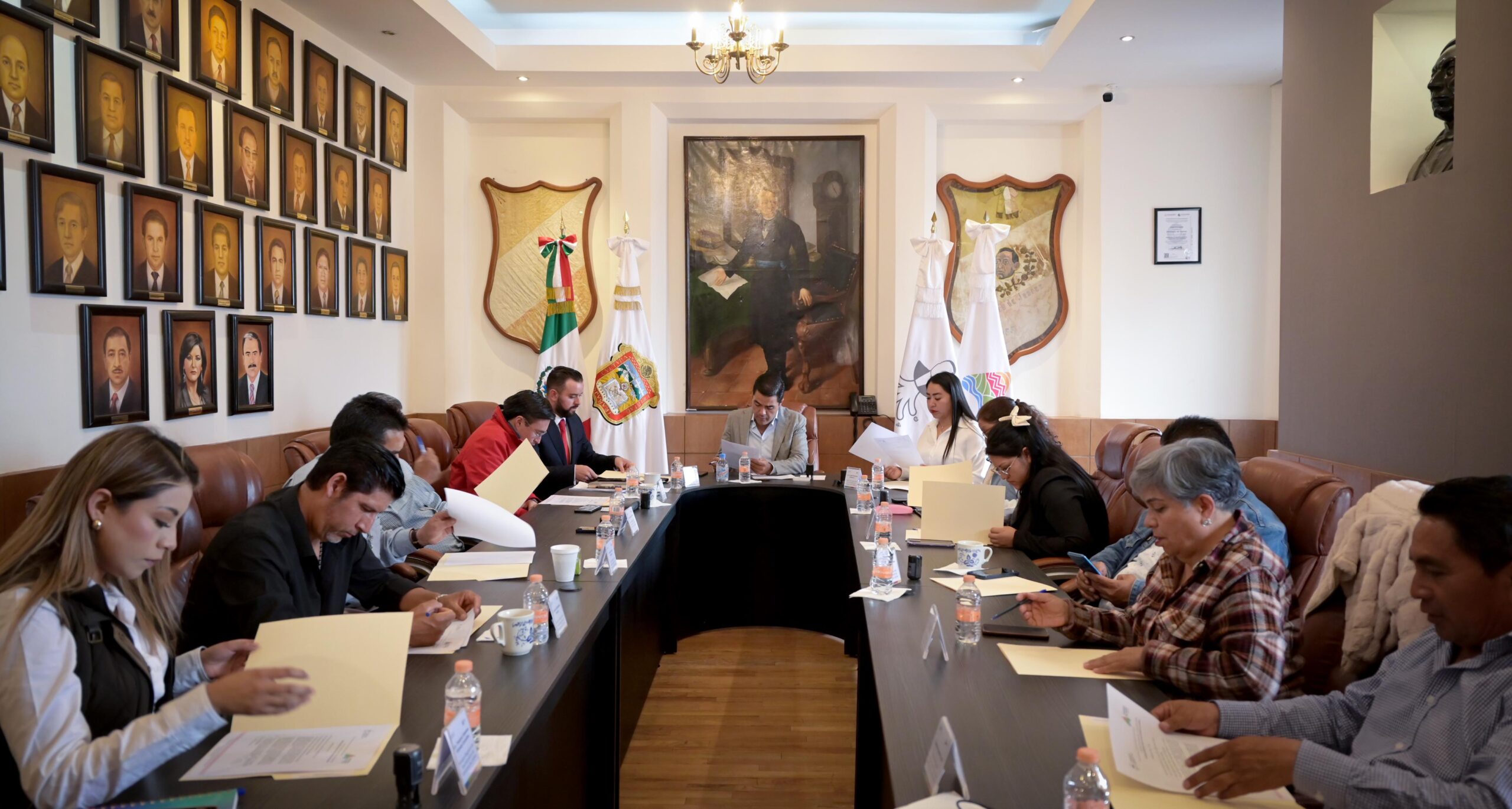 Autoriza por unanimidad el Cabildo de Almoloya de Juárez, la licencia del Presidente Municipal Óscar Sánchez García