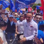El apoyo que ya le habían manifestado los habitantes de Metepec al Presidente Municipal Fernando Flores, se lo ratificaron en su recorrido dominical.