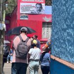 Ahora sí que de risa, algunas vinilonas que colocáron los morenistas, que pretendieron aprovecharse del Paseo de la Agricultura para intentar jalar simpatías.