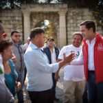 Almoloya de Juárez, 4 de mayo de 2024-el candidato Óscar Sánchez García se reúne con taxistas del municipio.
