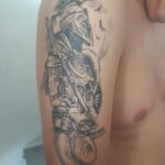 Tatuaje de uno de los ratero motorizados detenidos por la Municipal de Metepec.