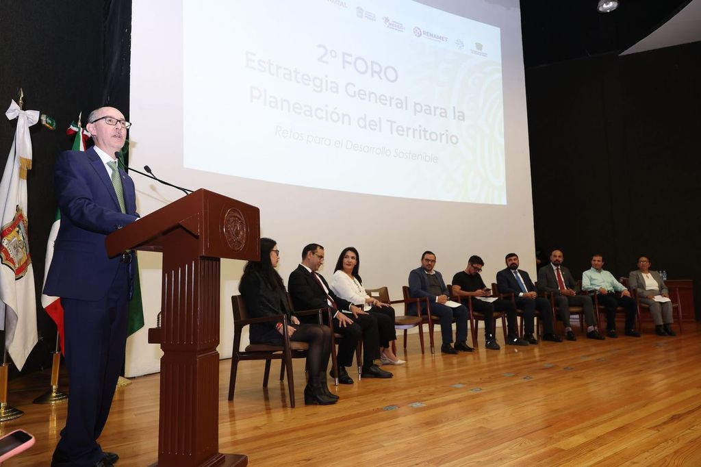 La UAEMéx participa con los gobiernos estatal y federal para el fortalecimiento del desarrollo sostenible